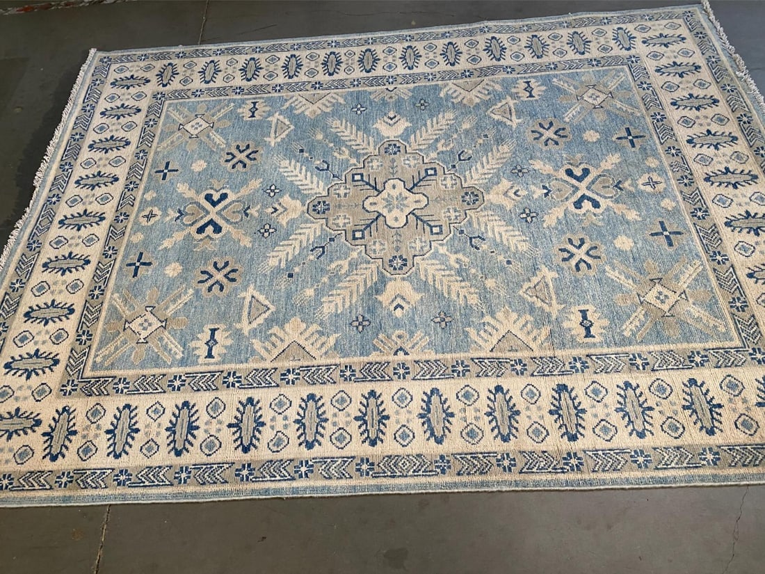 EXQUISITE SUPER KAZAK RUG 4'.9"X6'.6" - 2