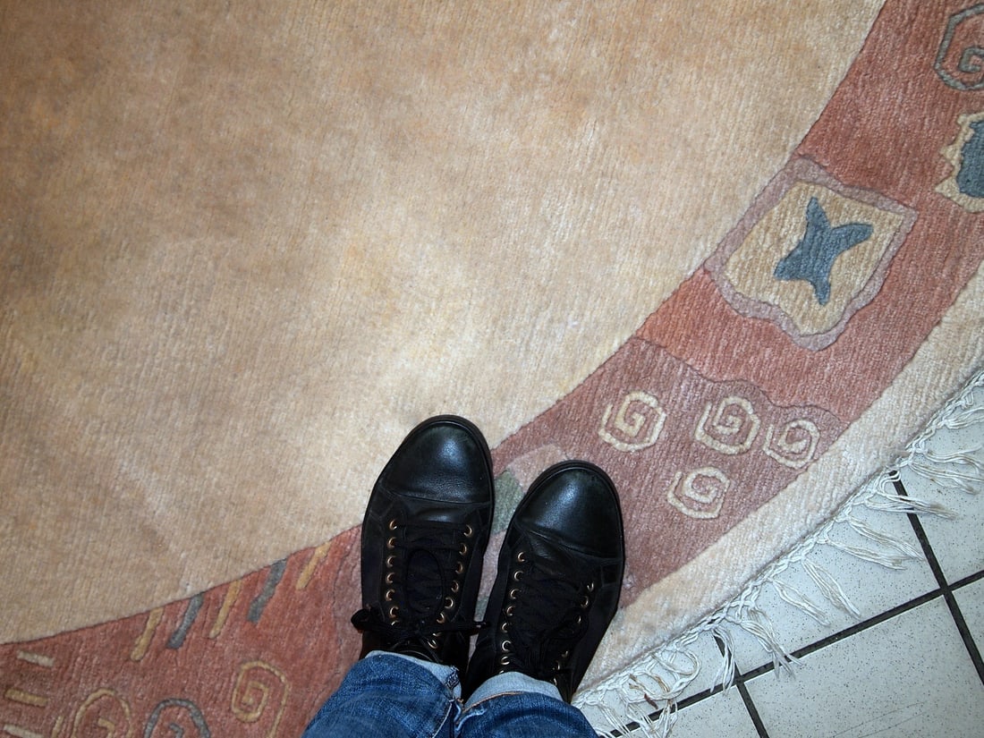 Handmade vintage Tibetan Khaden rug 8' (245cm) 1970s - 5