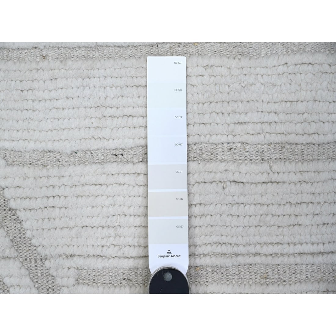 Ivory Hand Knotted Wool Moroccan Weave Embossed Pile Oriental Rug - 7