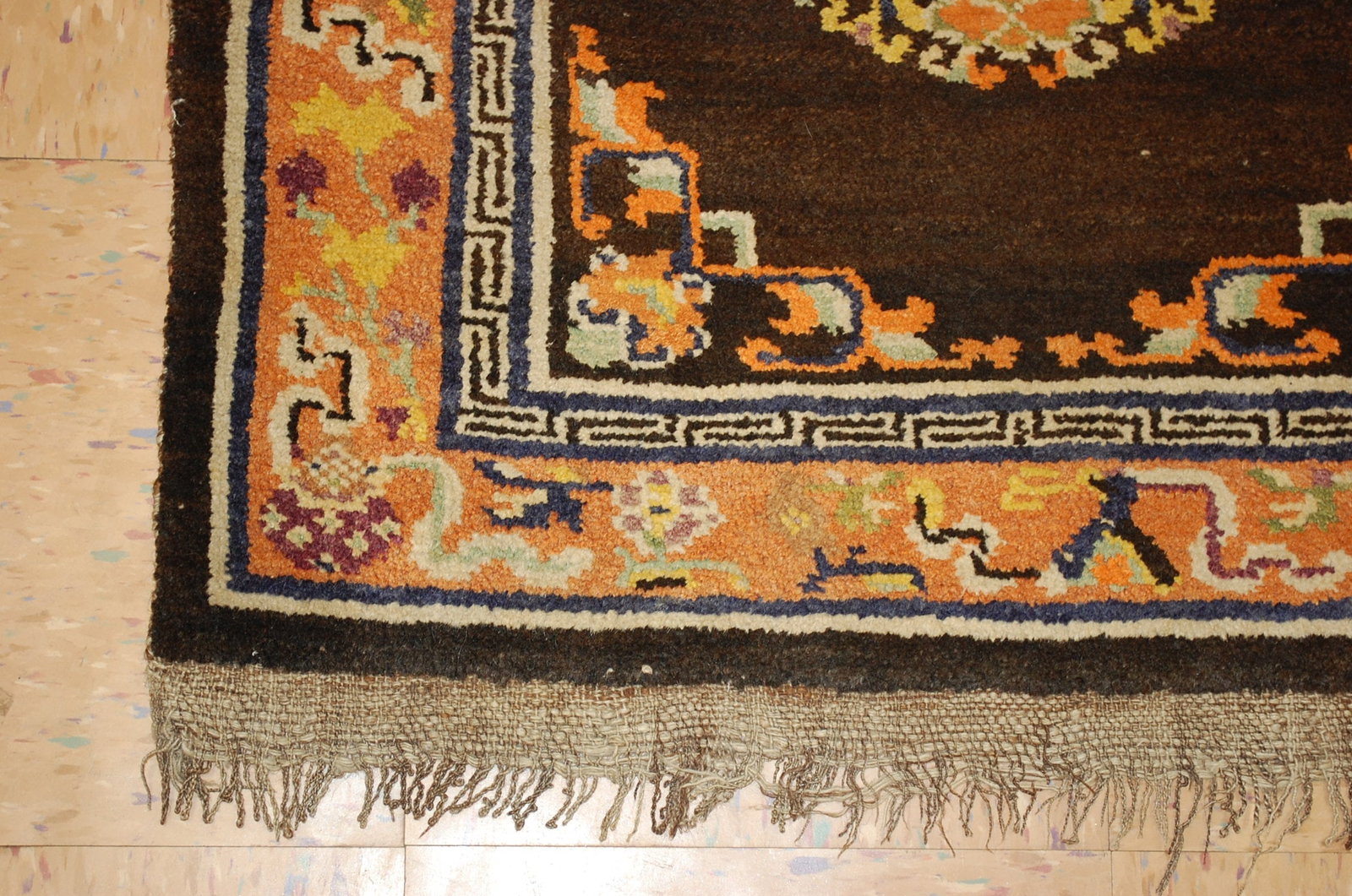 CHINESE TURKESTAN RUG 2.7x4.6 - 3