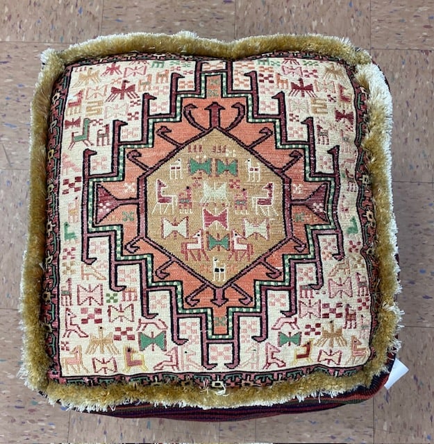 Highly Detailed Fine silk sumak kilim Rug Very Soft Wool cushion 1.8x1.8x1.3 h: Title:Highly Detailed Fine silk sumak kilim Rug Very Soft Wool cushion 1.8x1.8x1.3 h Description:never used, hand sewn inscribed cushion made by ailk sumak kilim rug 1'8"x 1'.8" x1'4" silk woven on si