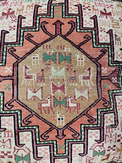 Highly Detailed Fine silk sumak kilim Rug Very Soft Wool cushion 1.8x1.8x1.3 h - 3