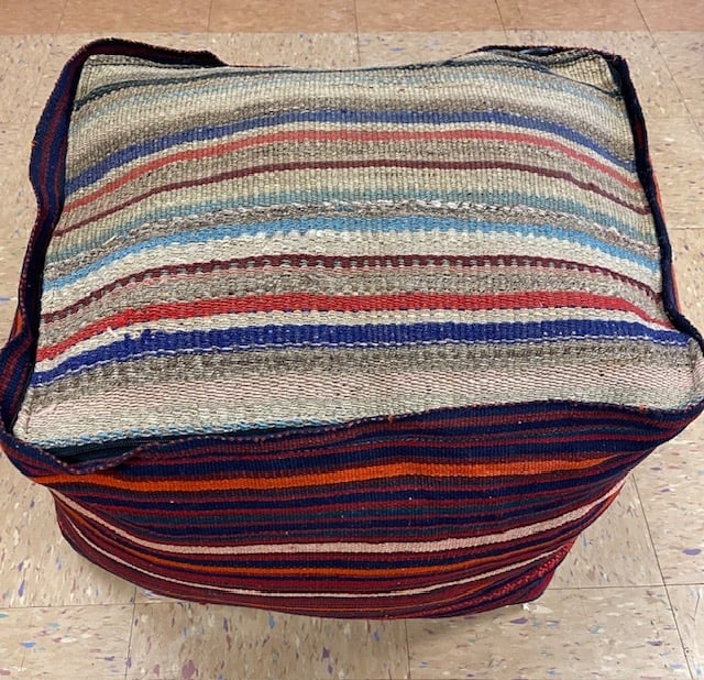 Highly Detailed Fine silk sumak kilim Rug Very Soft Wool cushion 1.8x1.8x1.3 h - 6