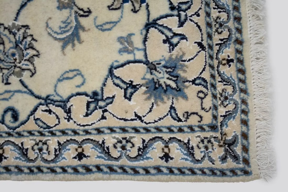 Cream Classic 3X4 Nain Persian Rug - 7