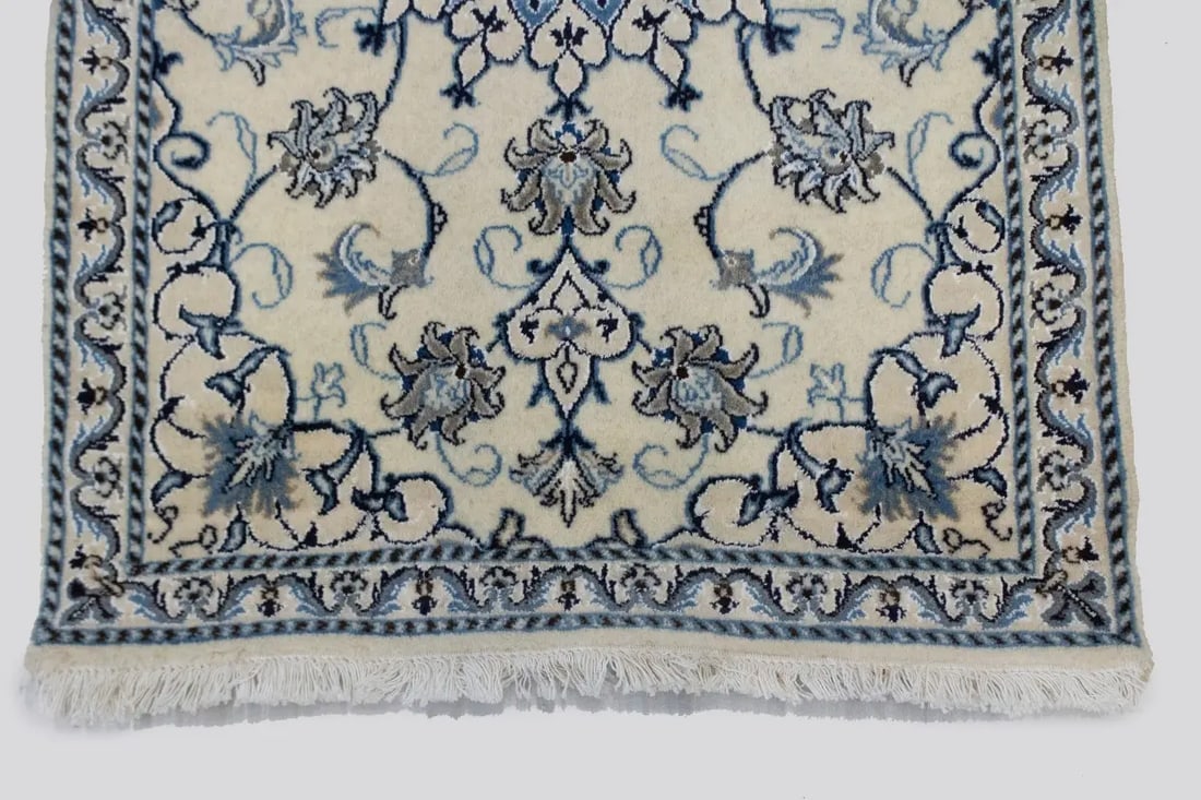 Cream Classic 3X4 Nain Persian Rug - 8