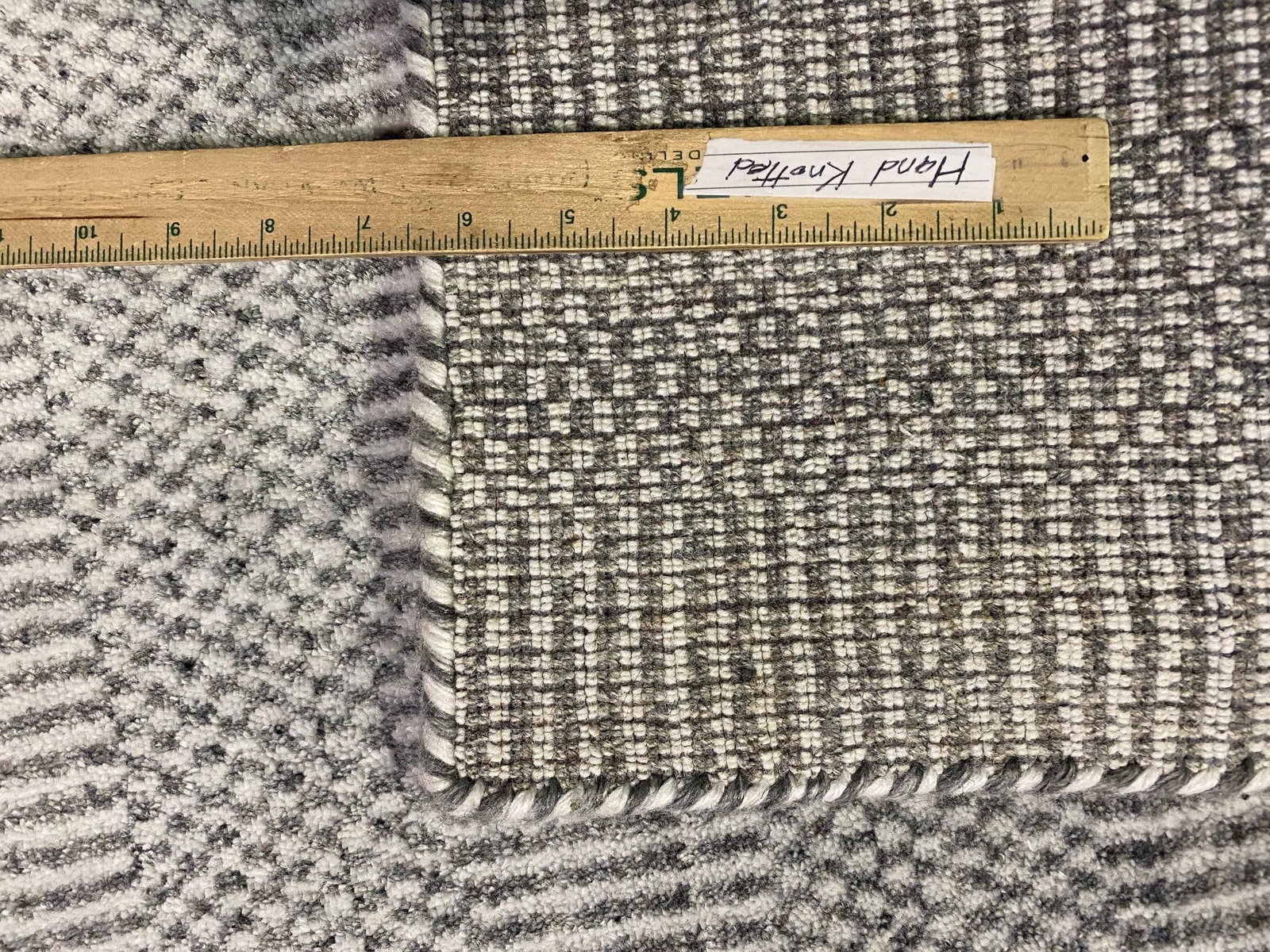 Decorative Modern Rug 8x10 - 8