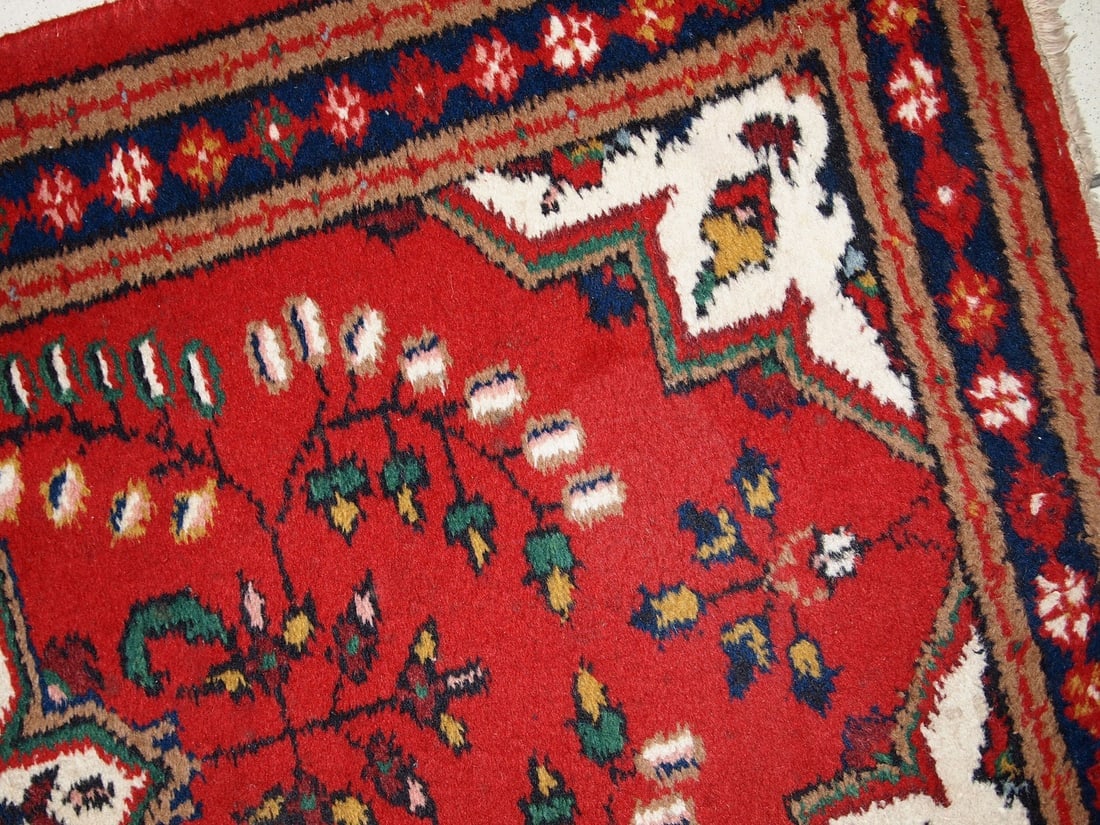 Handmade vintage Persian Hamadan rug 2.2' x 4.4' (70cm x 136cm) 1970s - 4