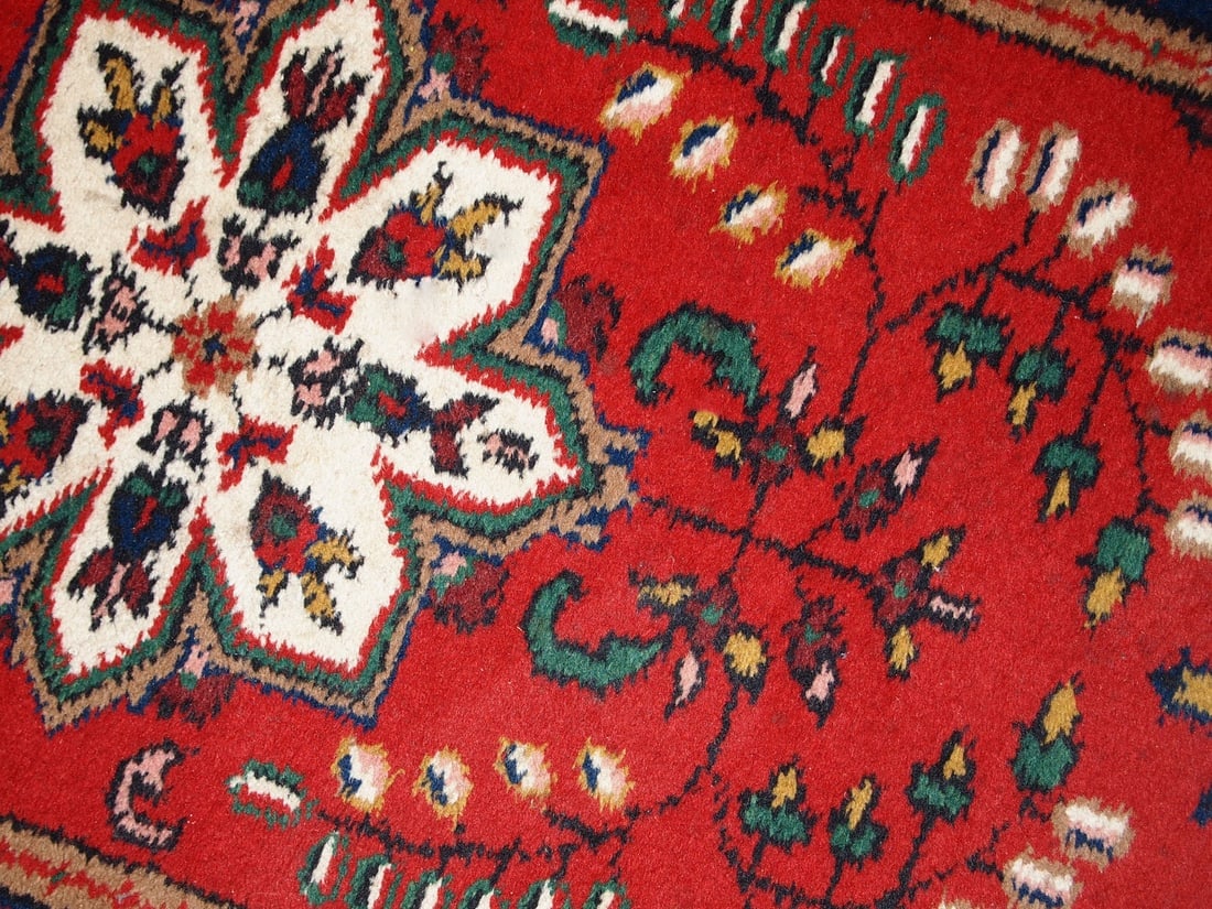 Handmade vintage Persian Hamadan rug 2.2' x 4.4' (70cm x 136cm) 1970s - 5