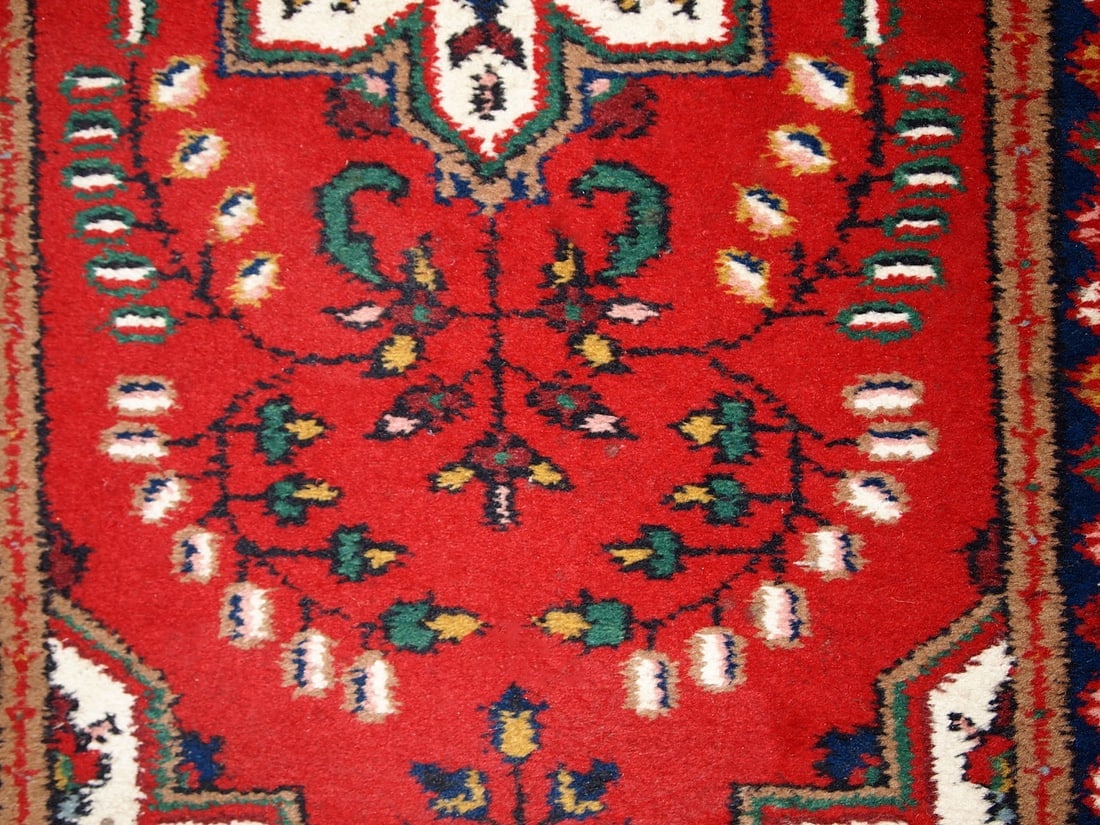 Handmade vintage Persian Hamadan rug 2.2' x 4.4' (70cm x 136cm) 1970s - 6