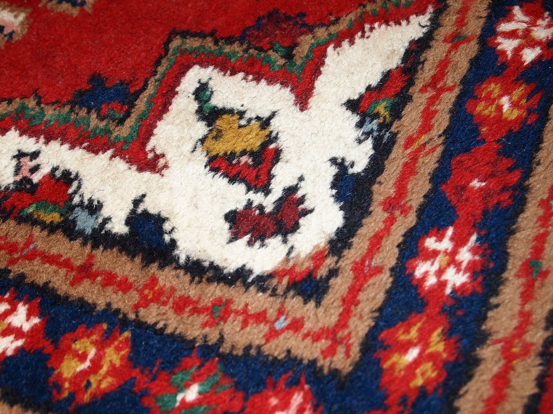 Handmade vintage Persian Hamadan rug 2.2' x 4.4' (70cm x 136cm) 1970s - 8