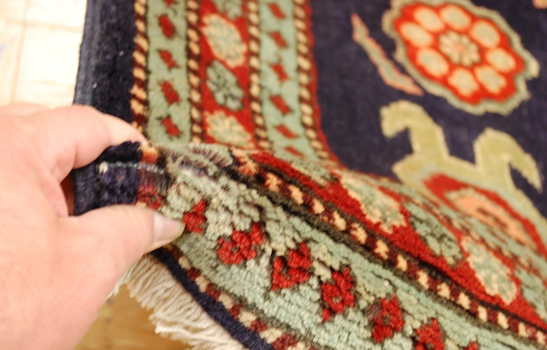 CAUCASIAN RUG 4'8" x 9'3" - 10