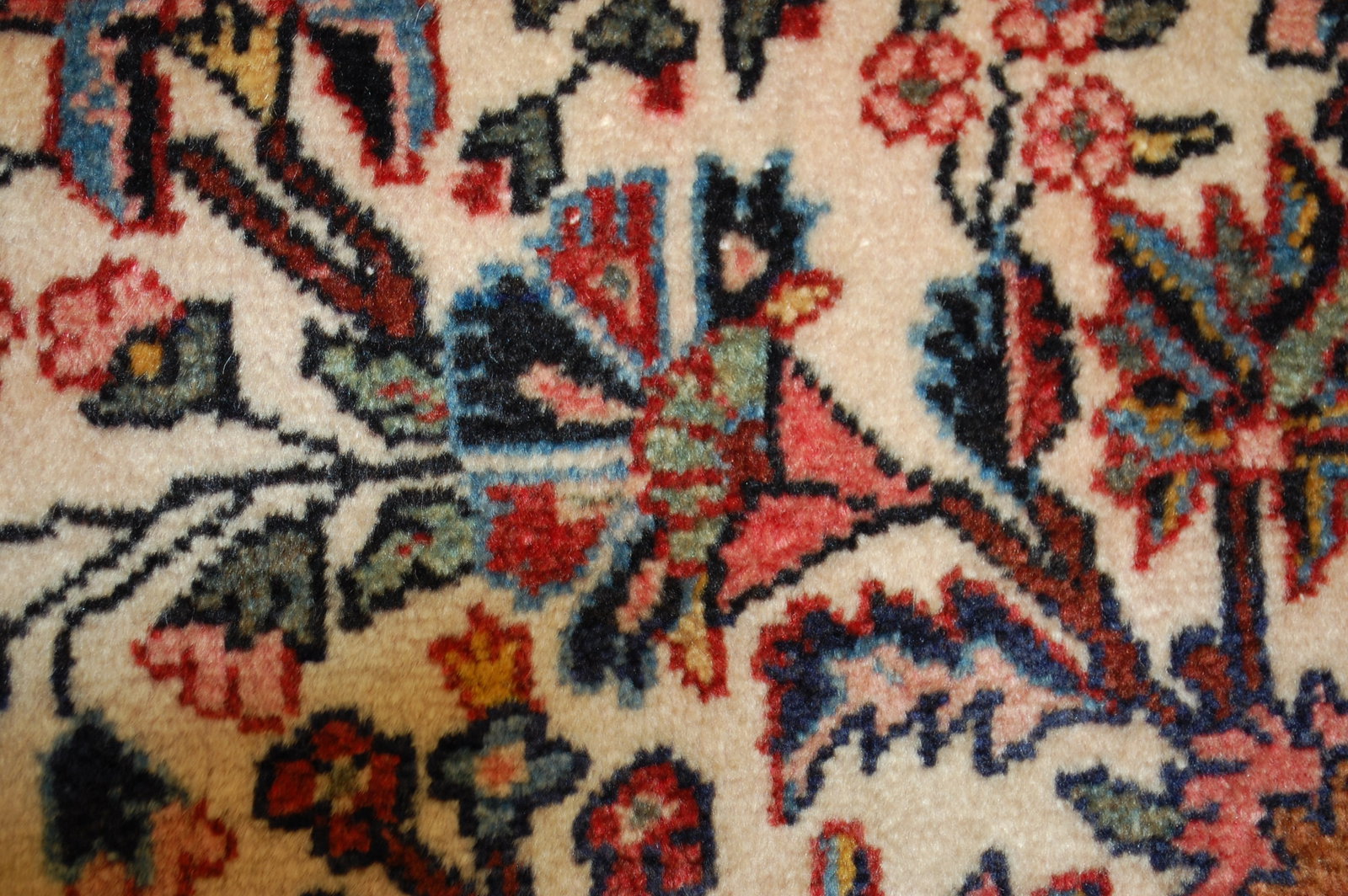 PERSIAN BIJAR 3'5" x 5'2" - 15