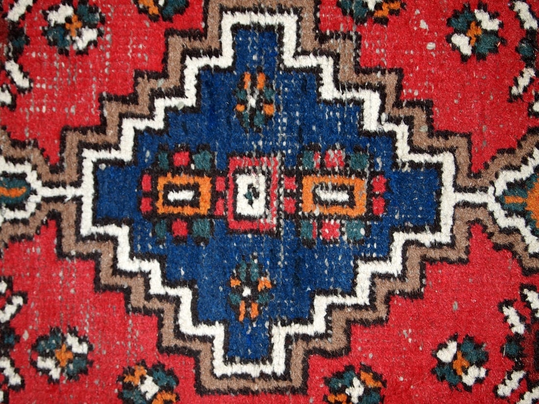 Handmade vintage Persian Hamadan rug 2.4' x 4.6' (75cm x 141cm) 1970s - 3
