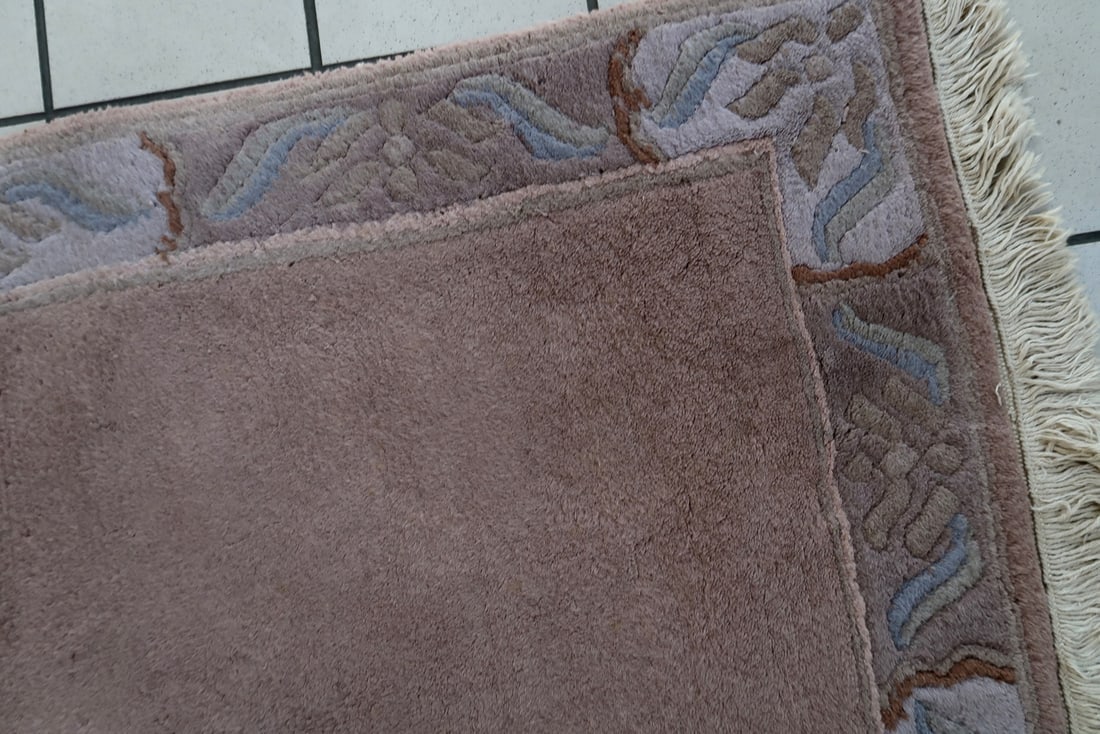 Handmade vintage Tibetan Khaden rug 2.3' x 4.6' (71cm x 141cm) 1970s - 6