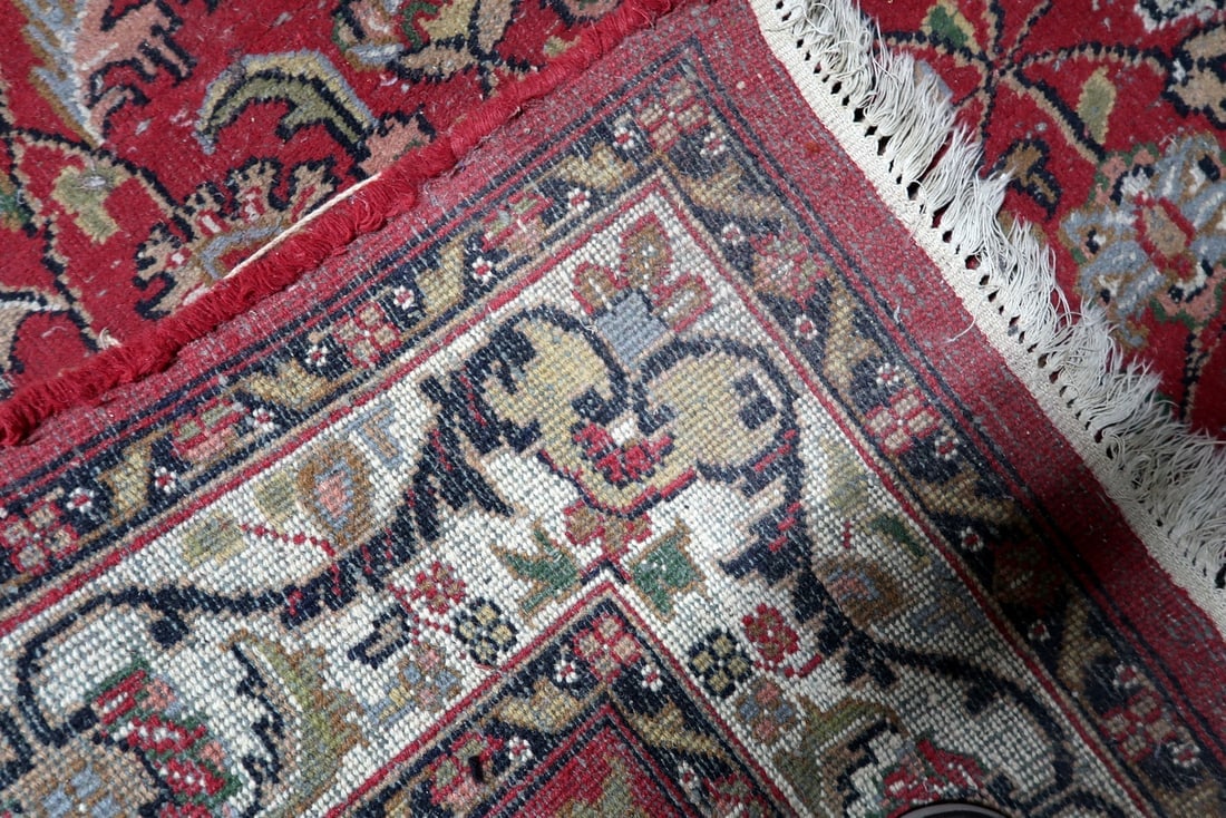 Handmade Vintage Persian Distressed Hamadan Rug 4.2' x 6.2' (128cm x 189cm), 1950s - 11