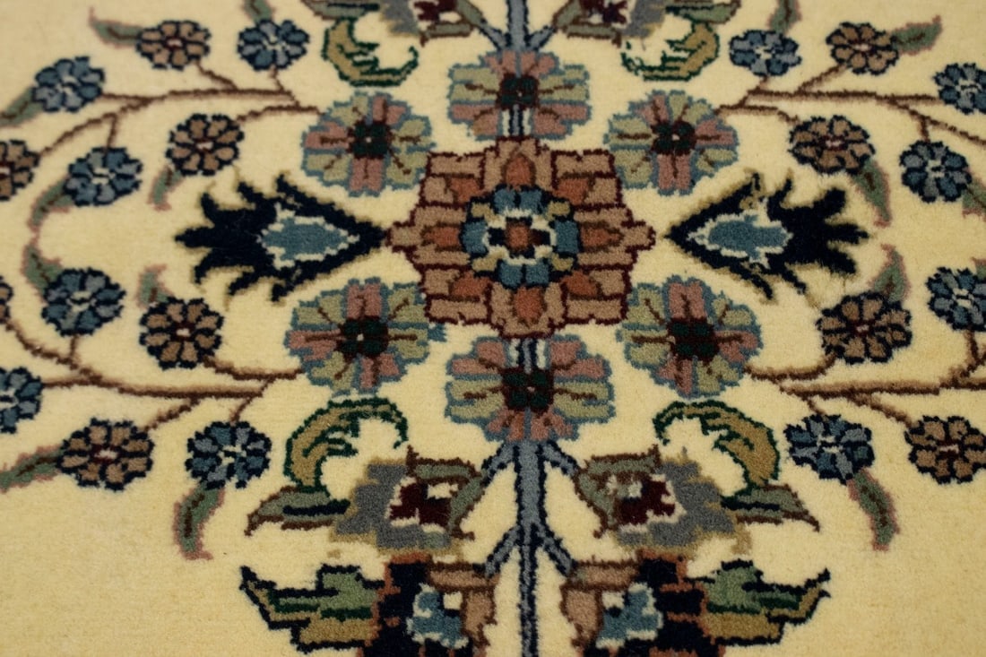 Cream Classic Floral 8X10 Oriental Rug - 8