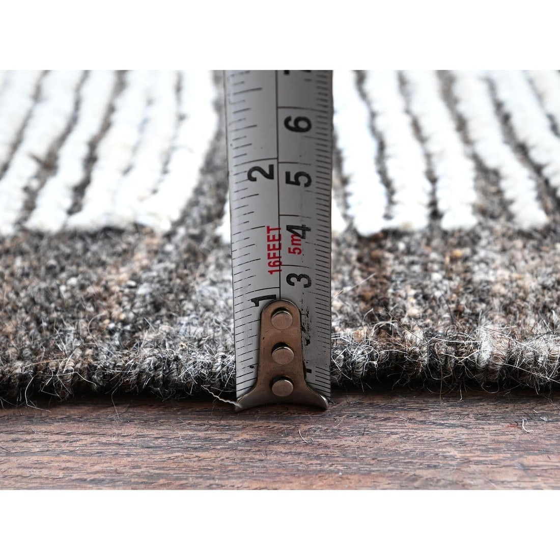 Daisy White Moroccan Weave with Box Design Hand Knotted Pure Wool Rug - 10