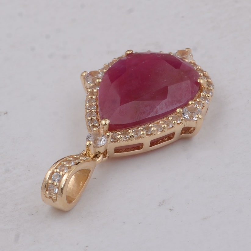 2.28 Ct Pear Ruby 9K Gold Pendant - 4