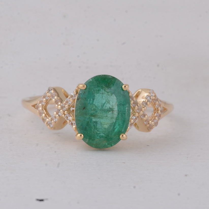1.87 Ct Oval Emerald 9K Gold Ring (1 of 5)