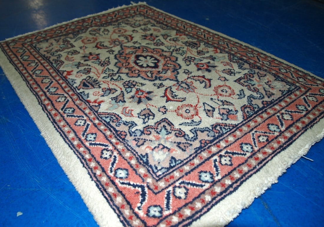 Handmade vintage Indo-Tabriz rug 1.6' x 2.1' (49cm x 66cm) 1970s - 7