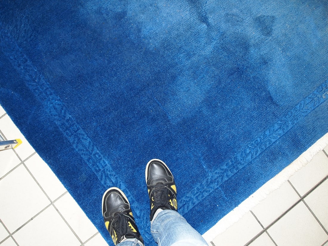 Handmade vintage Tibetan Khaden rug 5.3' x 7.6' (163cm x 232cm) 1970s - 9