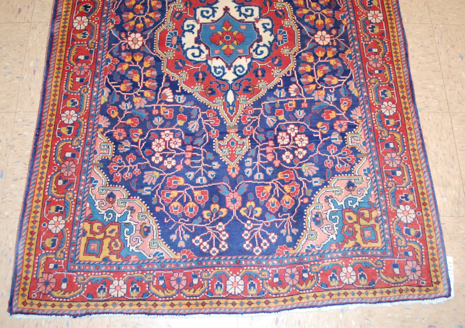 Persian SAROUK RUG 3'6" X 5'2" - 3