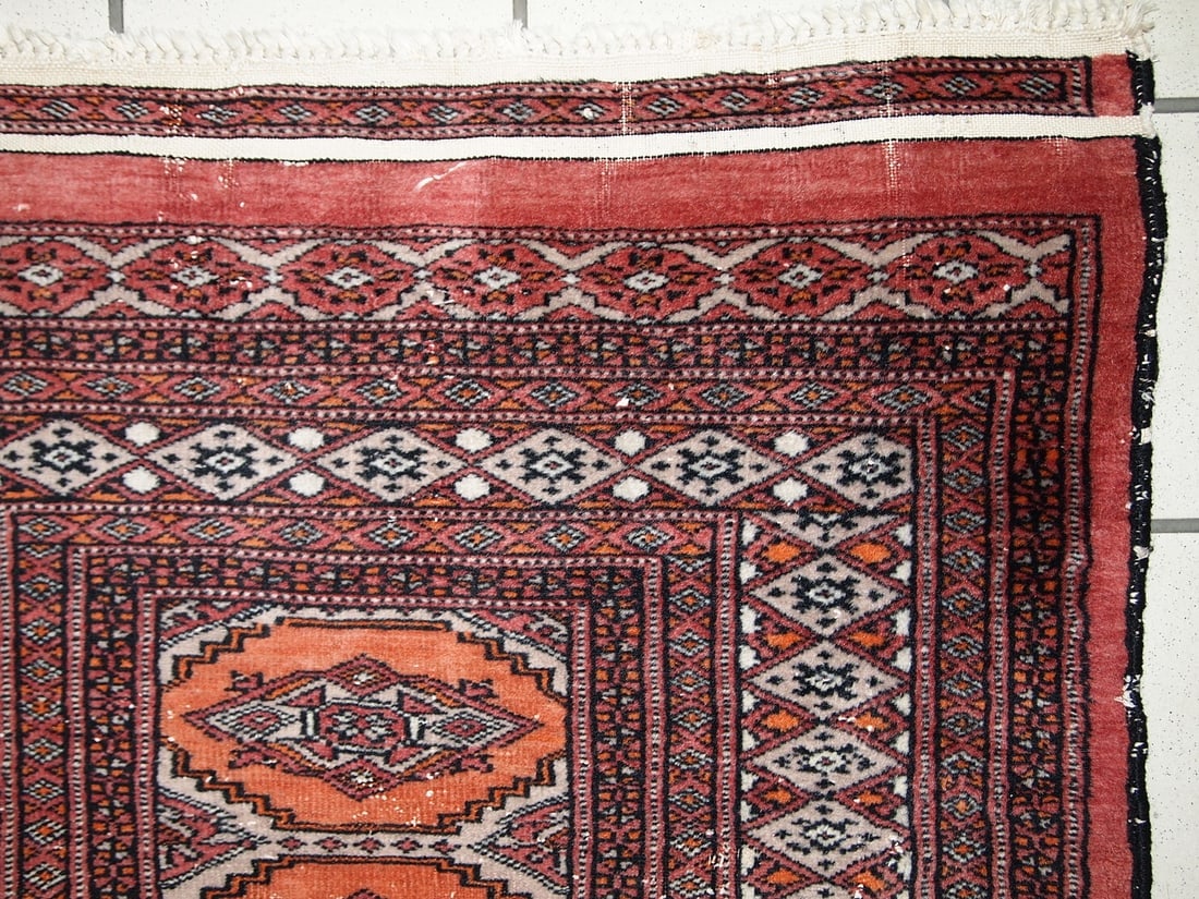 Handmade vintage Uzbek Bukhara distressed rug 2.4' x 4.3' (75cm x 132cm) 1960s - 2