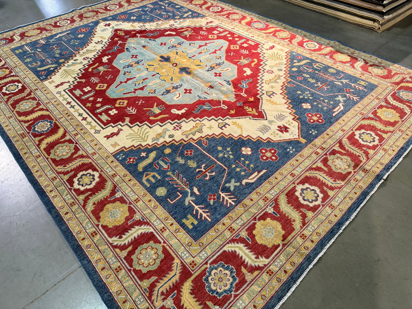 Magnificent Serapi Design Rug 9x11.7 - 6