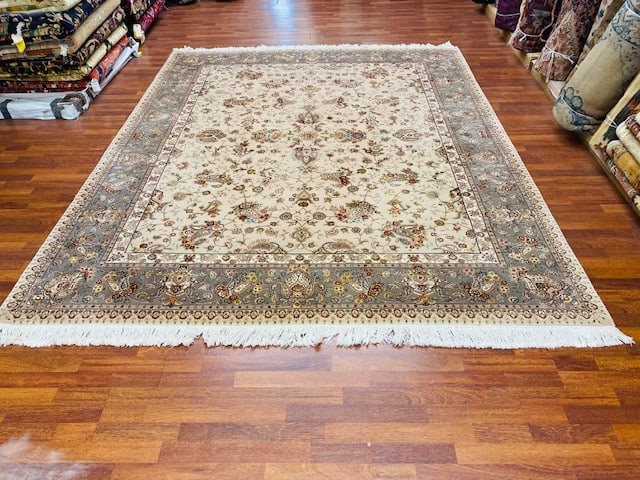 Sino Persian Silk and wool Tabriz rug-4779: Title:Sino Persian Silk and wool Tabriz rug-4779Description:Beautiful Sino Persian Silk and wool Tabriz, from China, size 8 ft by 9 ft. 10 inches, circa 2010, excellent condition with all original