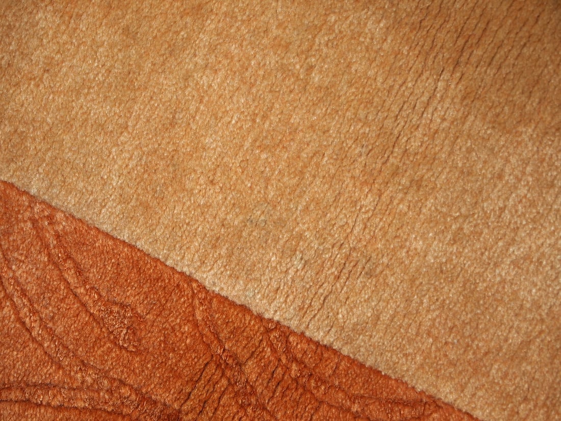 Handmade vintage Tibetan Khaden rug 2.3' x 4.4' (72cm x 137cm) 1970s - 4