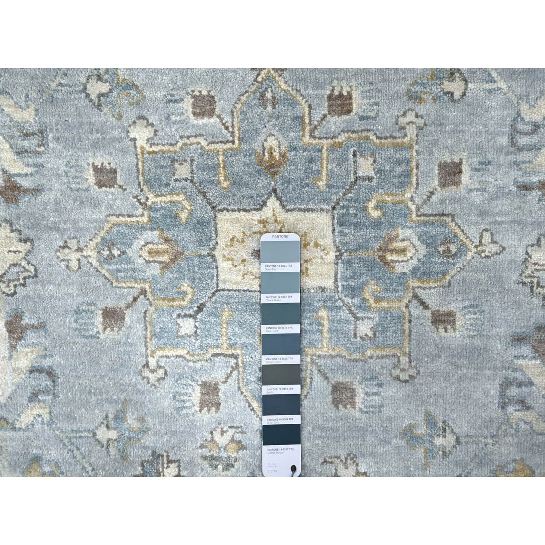 Gray Hand Knotted Karajeh Design with Tribal Medallions Pure Wool Rug - 7