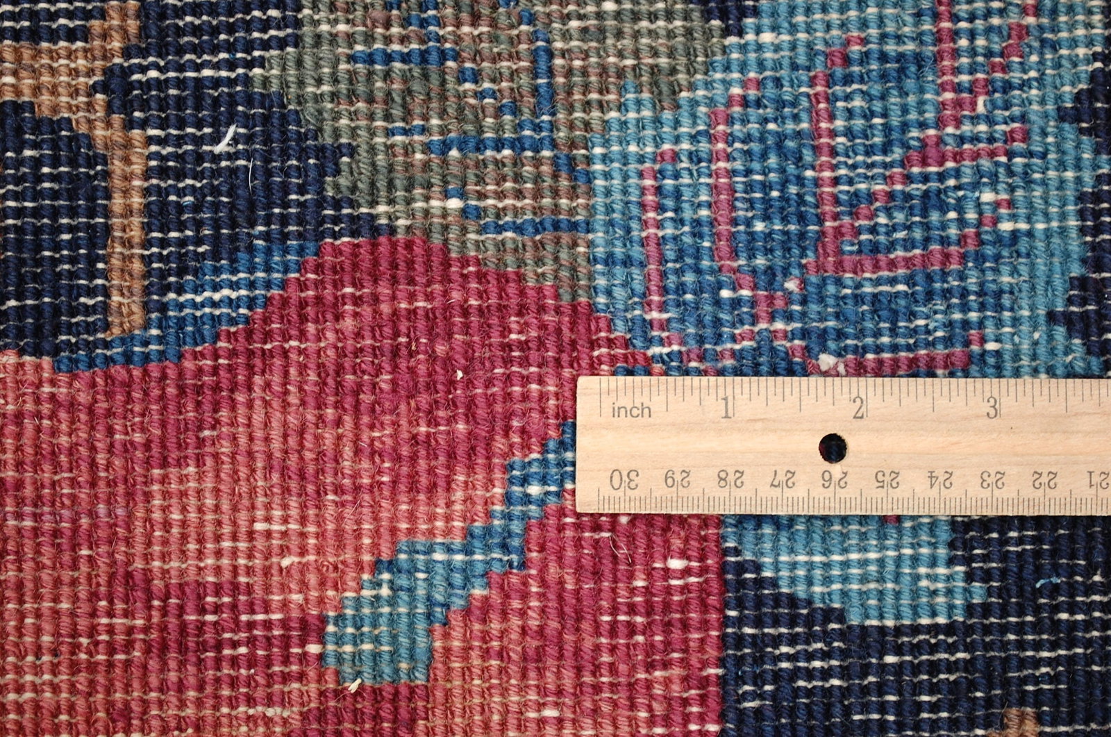 CHINESE NICHOLS RUG 9' x 11'6" - 11