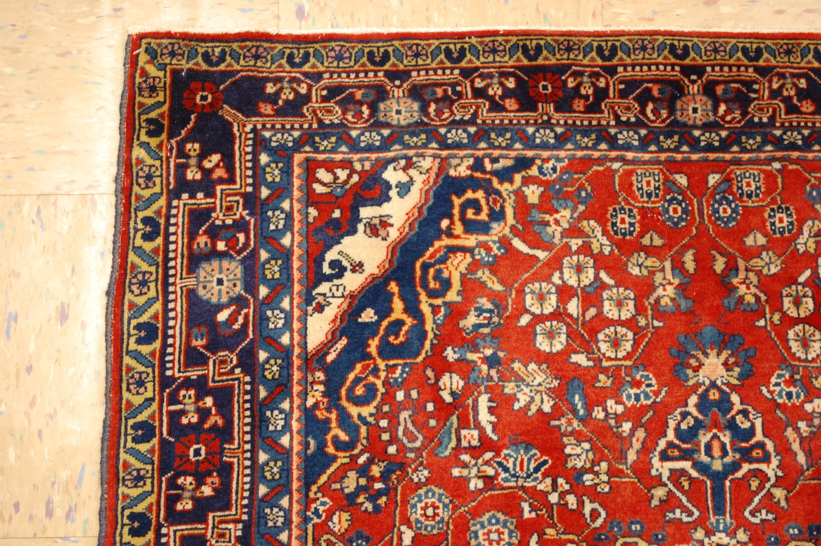 Persian SAROUK RUG 3'5" X 5'1" - 4
