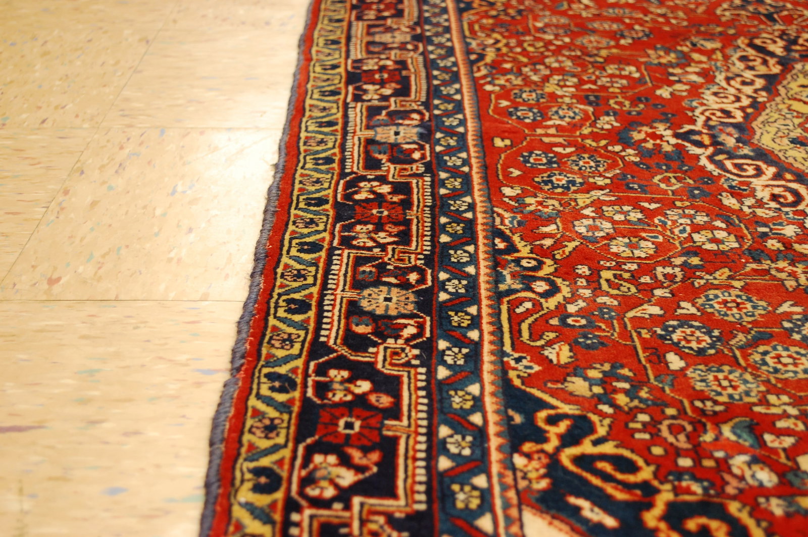 Persian SAROUK RUG 3'5" X 5'1" - 7