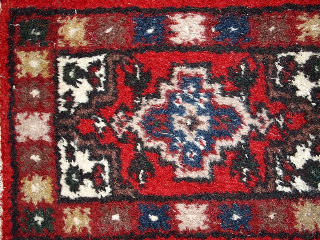 Handmade vintage Persian Hamadan rug 1.3' x 1.9' (40cm x 59cm) 1970s - 2