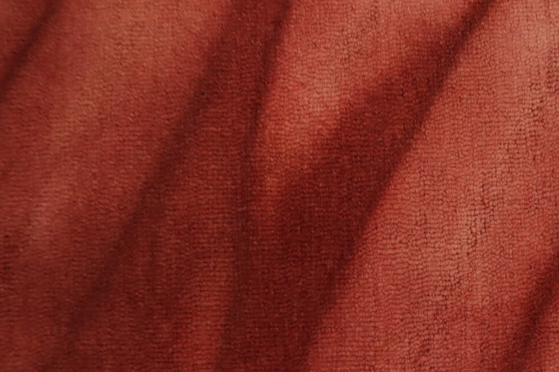 Maroon Red Tie-Dye 5X8 Hand-Tufted Modern Rug - 9