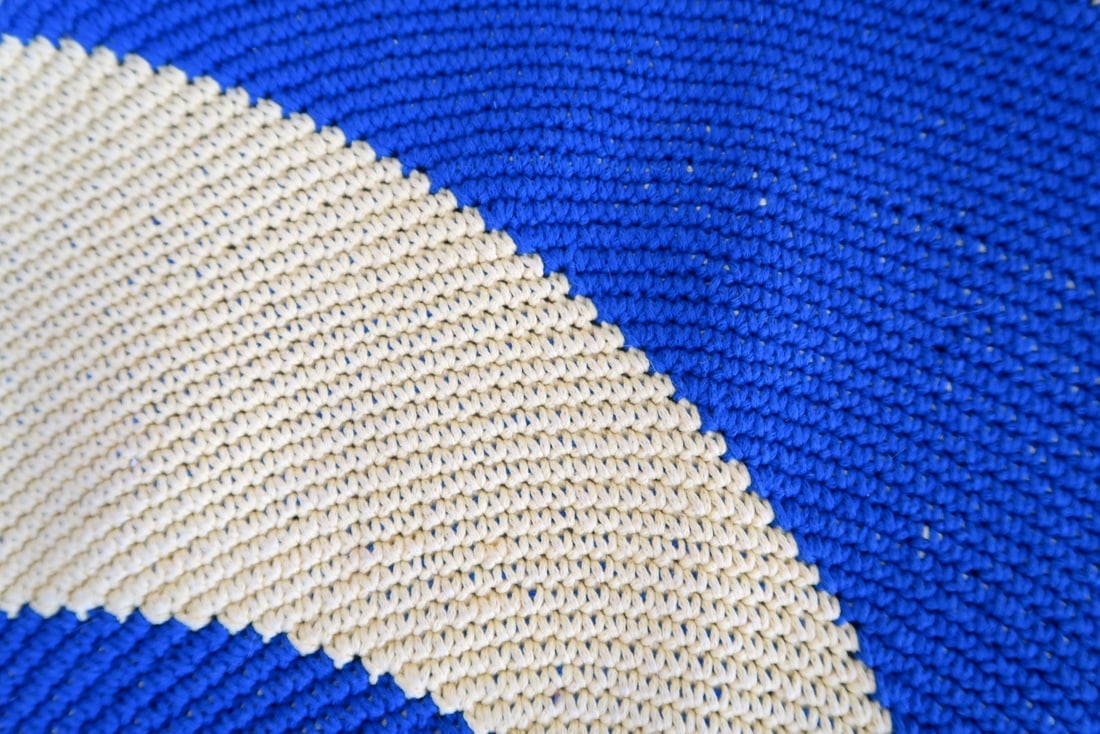 Handmade contemporary ORA French braided rug 2.5' (77cm), 2021 - 3