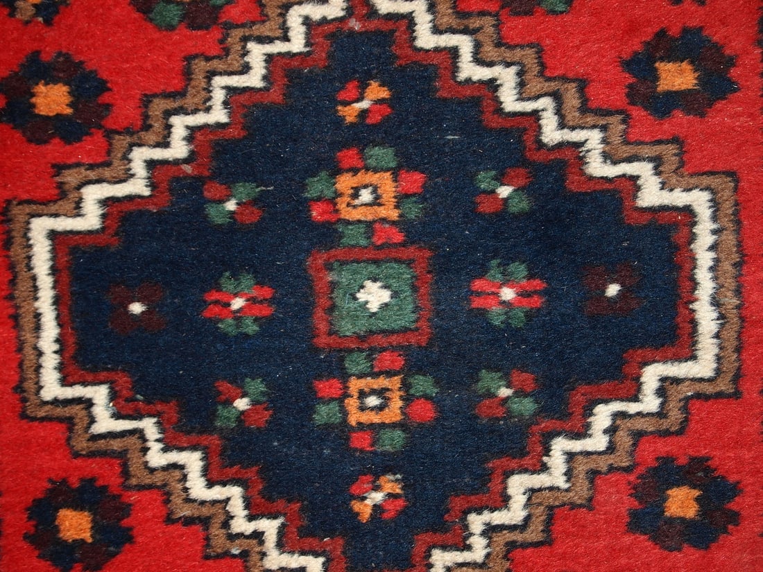 Handmade vintage Persian Hamadan rug 2.4' x 4.5' (74cm x 140cm) 1970s - 6