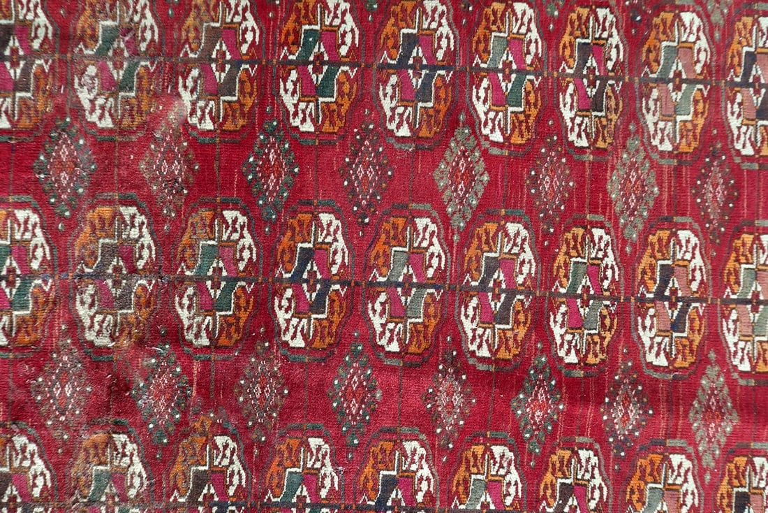 Authentic Antique Turkmen Tekke Rug 4.4' x 6' - Gul Motifs - 9