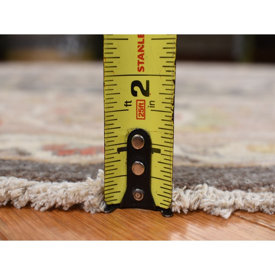 Brindle Gray Hand Knotted Velvety Wool Aryana Heriz Round Oriental Rug - 9