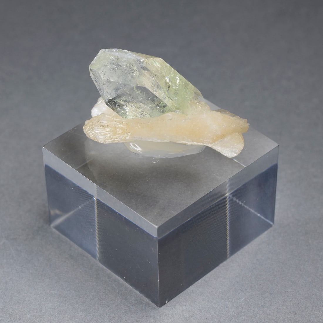 Fine Apophyllite on stilbite - 5