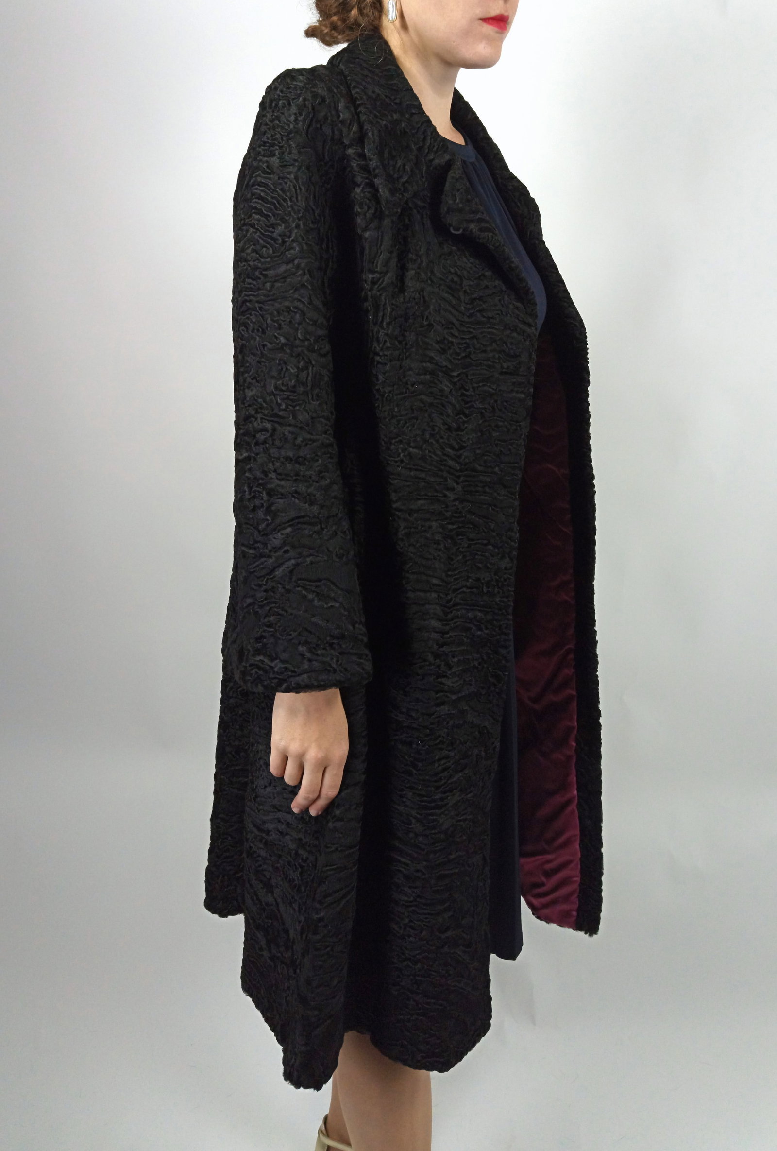 BLACK PERSIAN LAMB FUR COAT EU: S ; US: 8 - 7