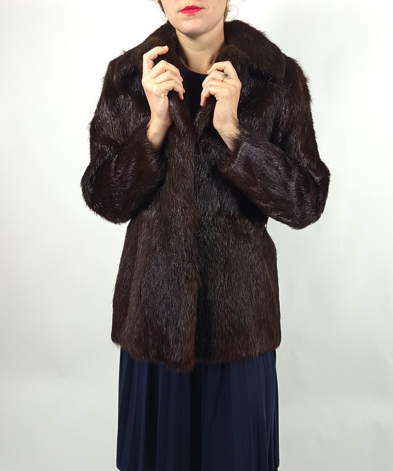 BROWN BEAVER FUR JACKET EU: M ; US: 12 - 9