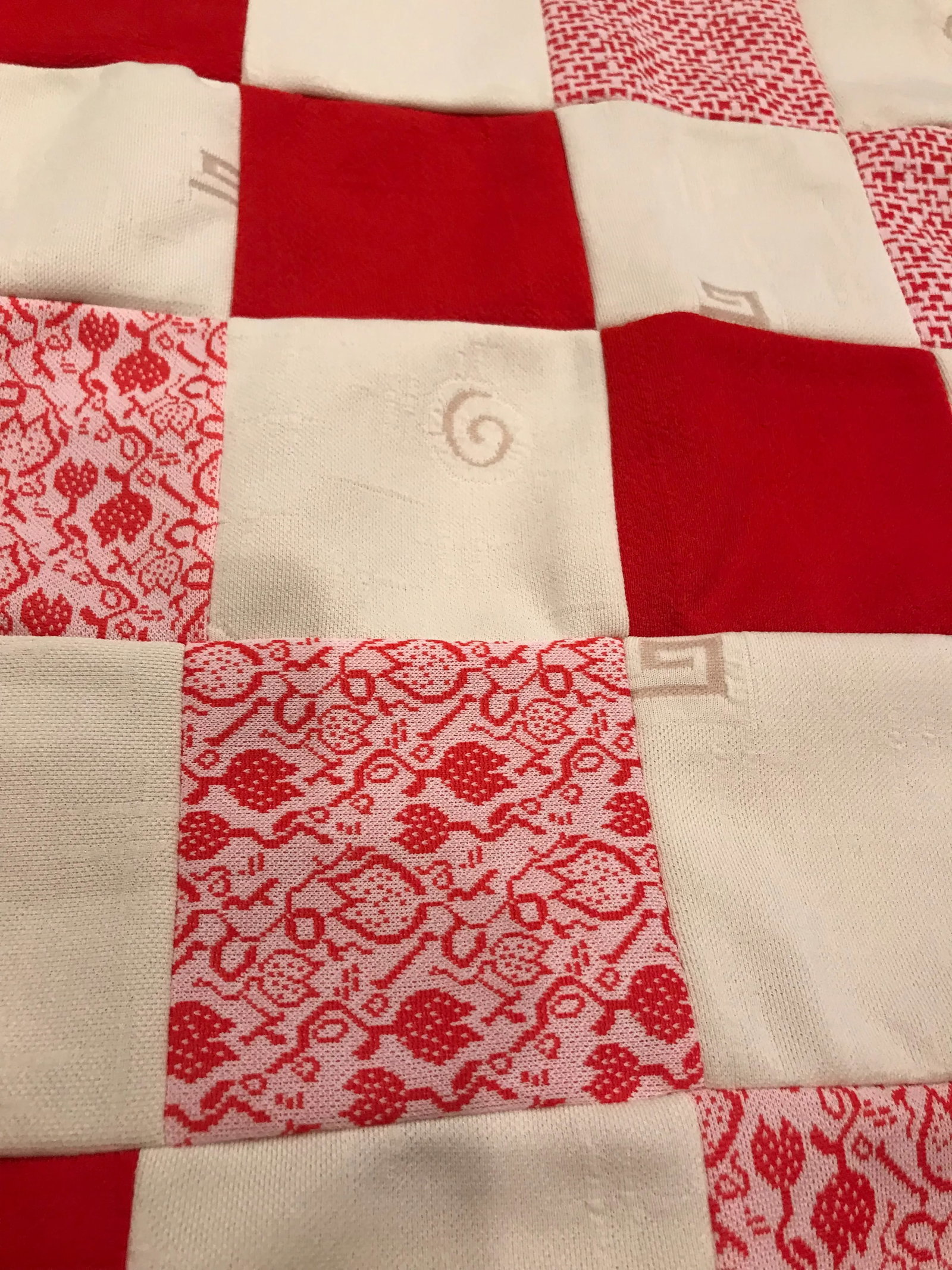 Vintage Knit Textile Red Cream Floral Diamond Checkerboard Quilt Top - 2