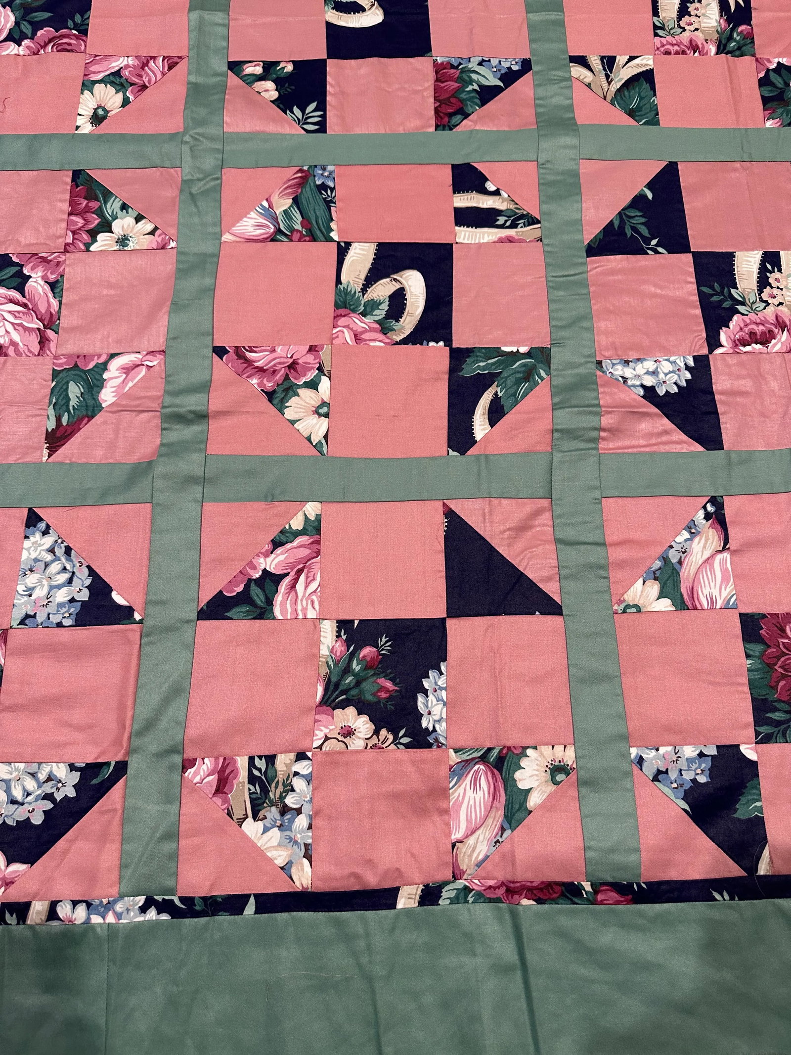 Vintage Mid 20th Century Cotton Sateen Polyester Throw Size Quilt Top - 9