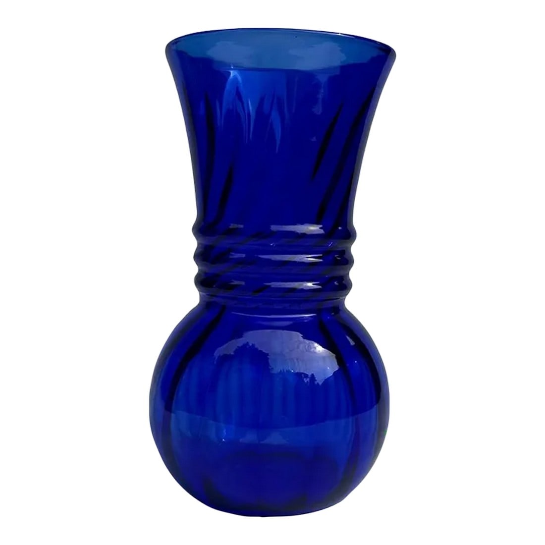 Mid 20th Century Cobalt Blue Glass Vase Mid-Century Modern: Vintage Indiana Glass Company Deep Cobalt Blue Vase Attractive cobal blue vase. 6.5" tall, 3 inches at the opening and 3.5 inches at the belly. The inside swirls and rings around the middle are