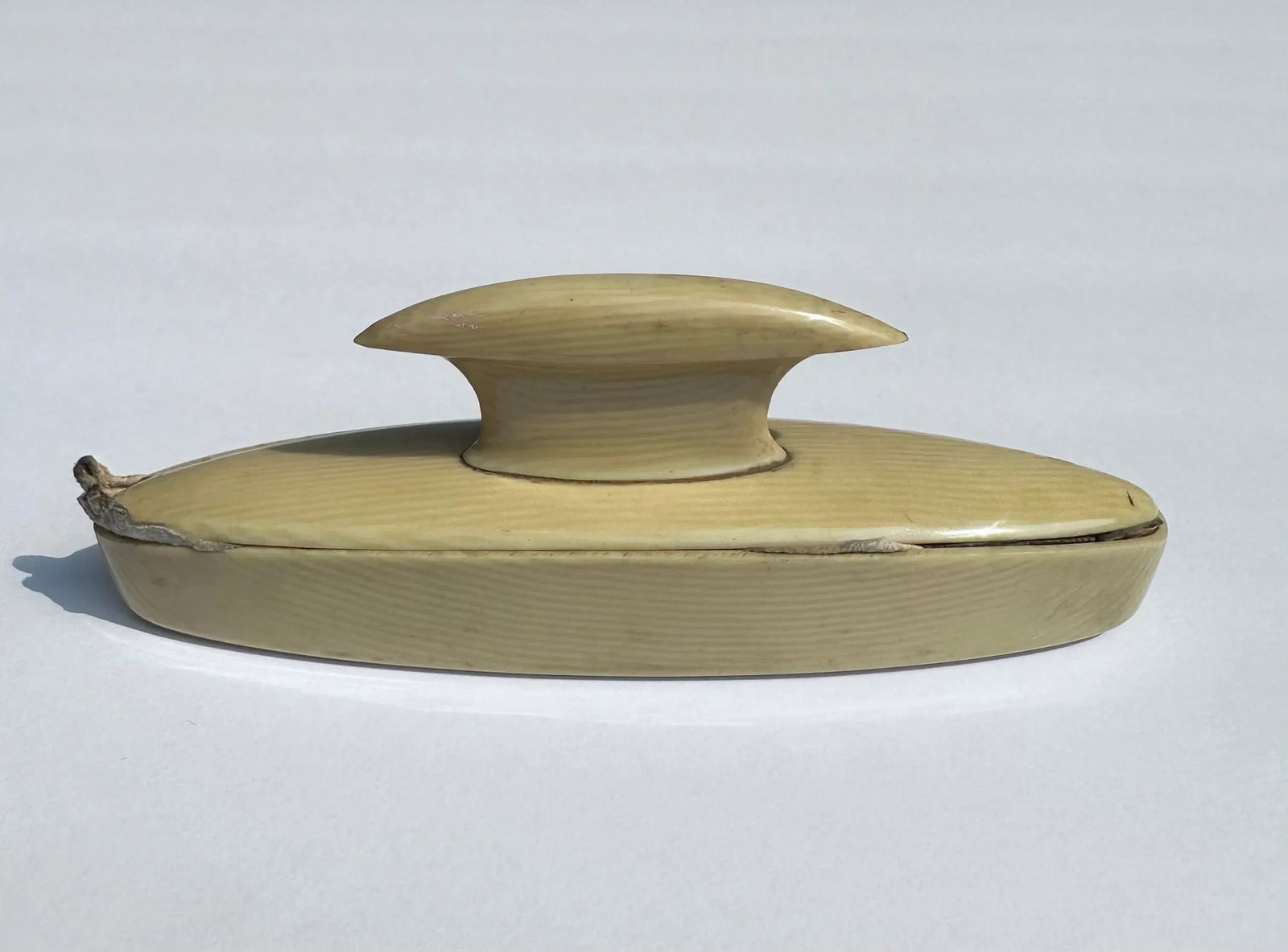 1920's Art Deco Ivory Py-Ra-Lin Nail Buffer Vanity Accessory - 7