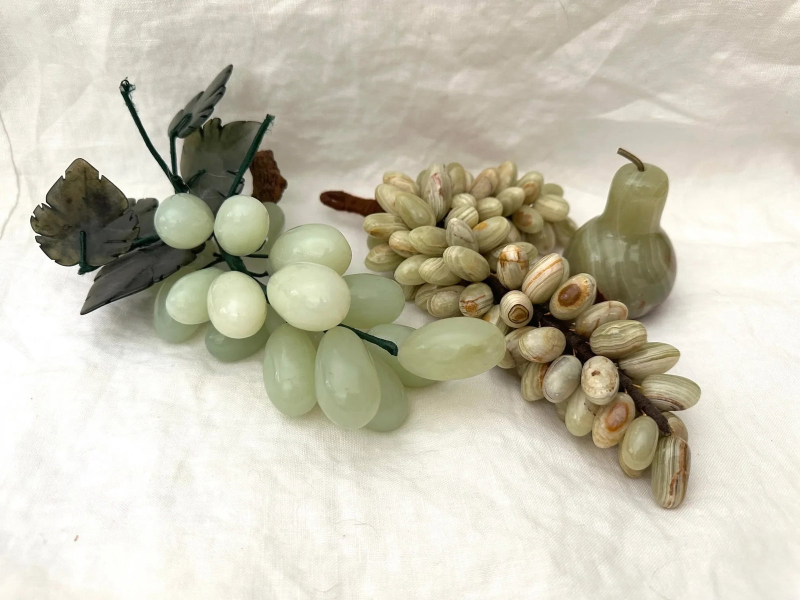 Vintage Jade/Onyx Grape Clusters-A Set - 4
