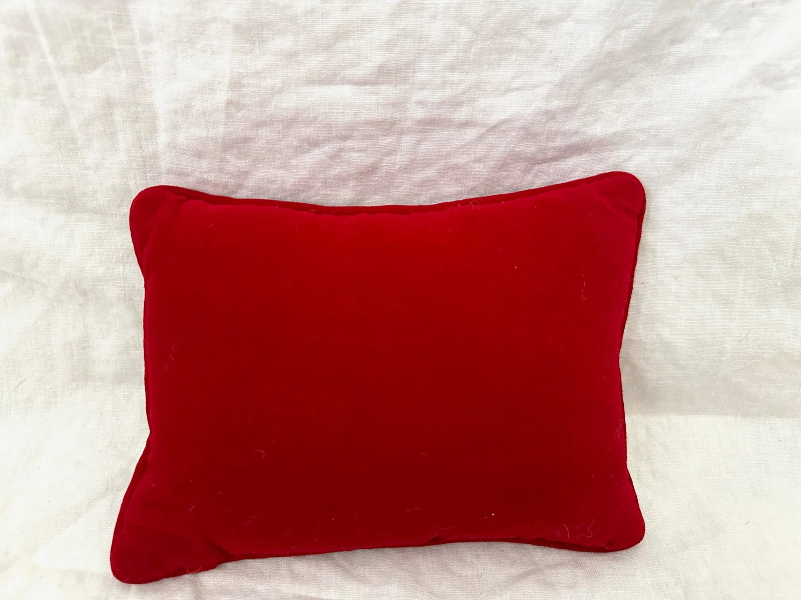 Needlepoint Holiday Deco Pillow - 3