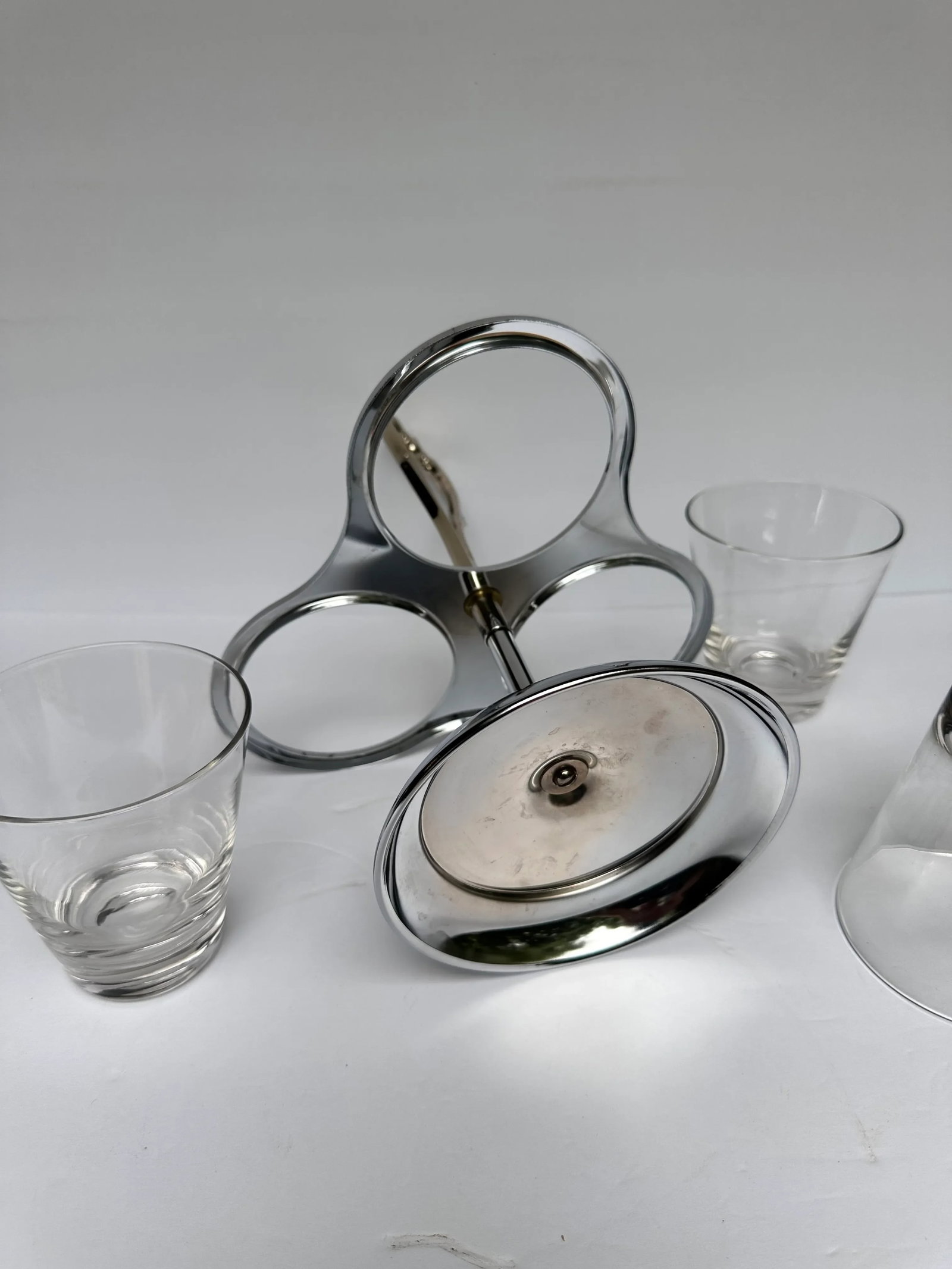 Mid 20th Century Serving Condiment Carousel Caddy Vogue by Kromex - 8